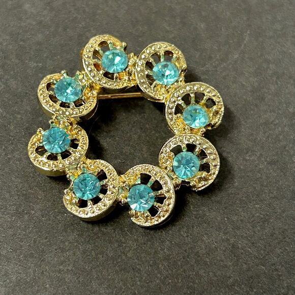 Faux Sapphire Blue Rhinestone Gold Tone Brooch Pin Quantity 2 - Picture 1 of 4